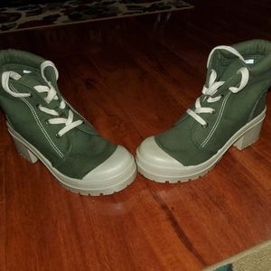 "On your feet" canvas shoes, new with original box